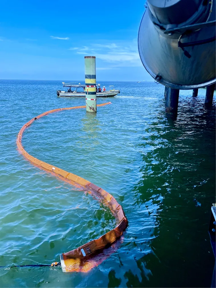 Harbo boom protecting aquaculture